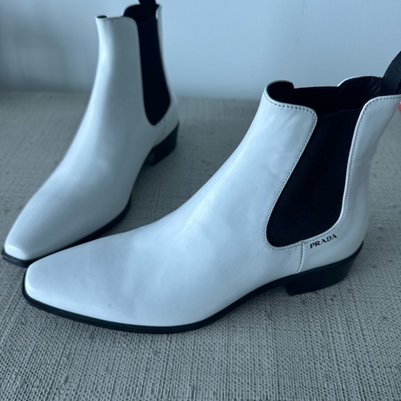 White Prada Boots - size 36 - Picture 5 of 5